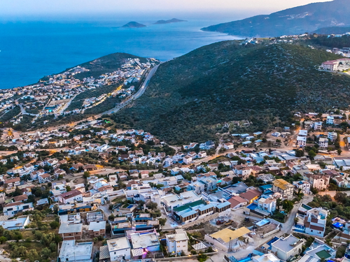  gece  -  Kasım
  | Kalkan Akbel’de Deniz Manzaralı, Jakuzili ve Saunalı Balayı Villası | 4 Kişilik Özel Tatil